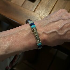 Native cuff in 925 ster and genuinene gemstonenes